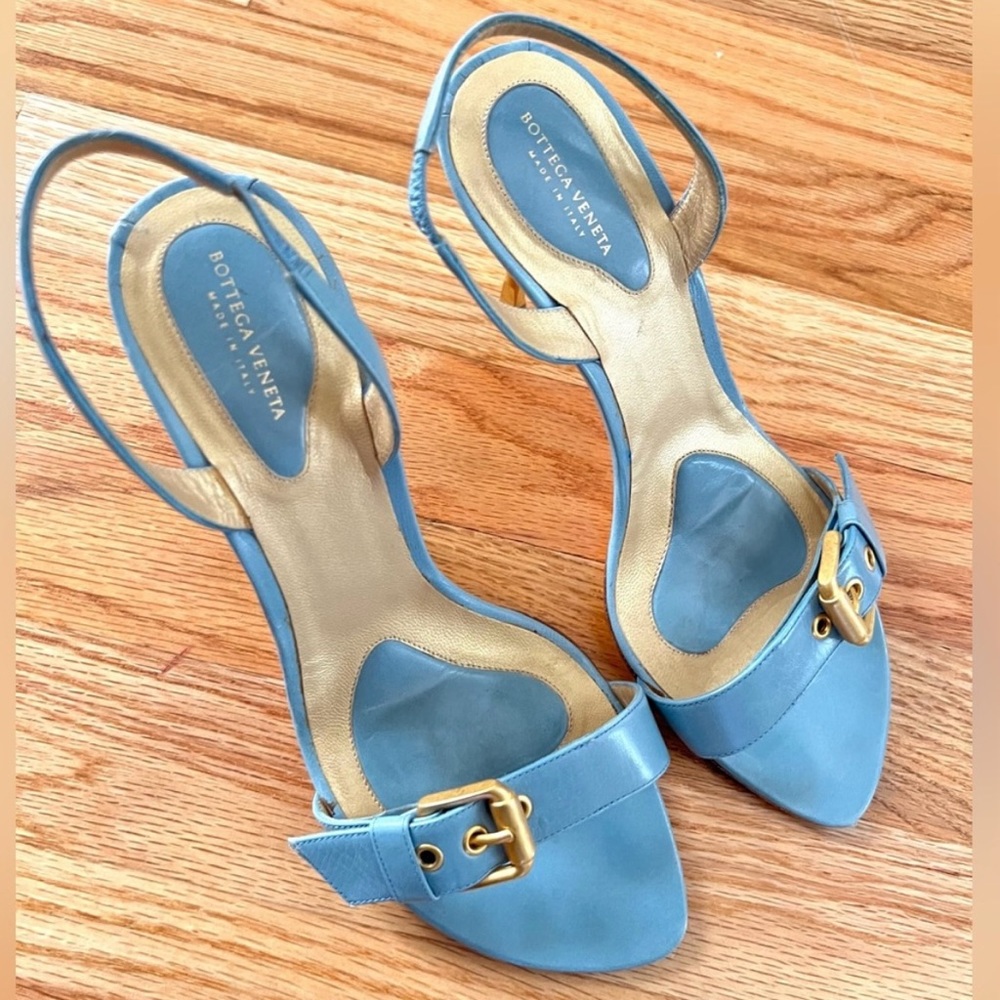 Bottega Veneta light blue leather heels sandals